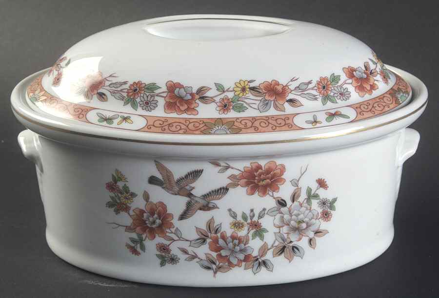Magnolia & Birds 1 Quart Oval Covered Casserole by Mottahedeh-1