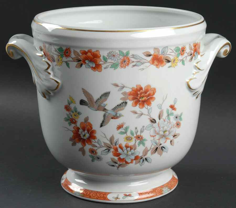 Magnolia & Birds Large Cachepot by Mottahedeh-1