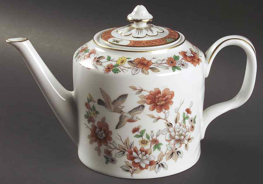 Magnolia & Birds Teapot & Lid by Mottahedeh-1