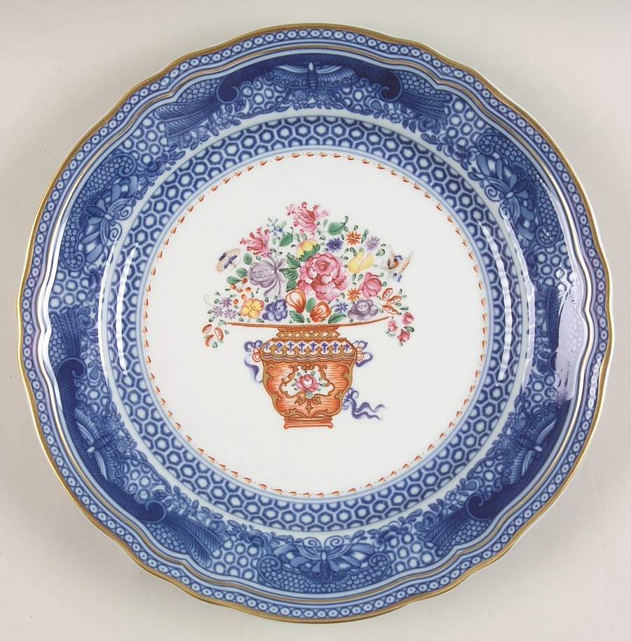 Mandarin Bouquet Dinner Plate by Mottahedeh-1