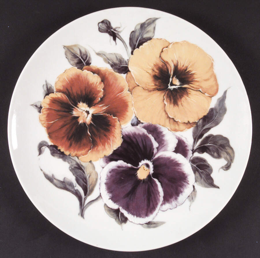 MOT3 Dinner Plate by Mottahedeh-1