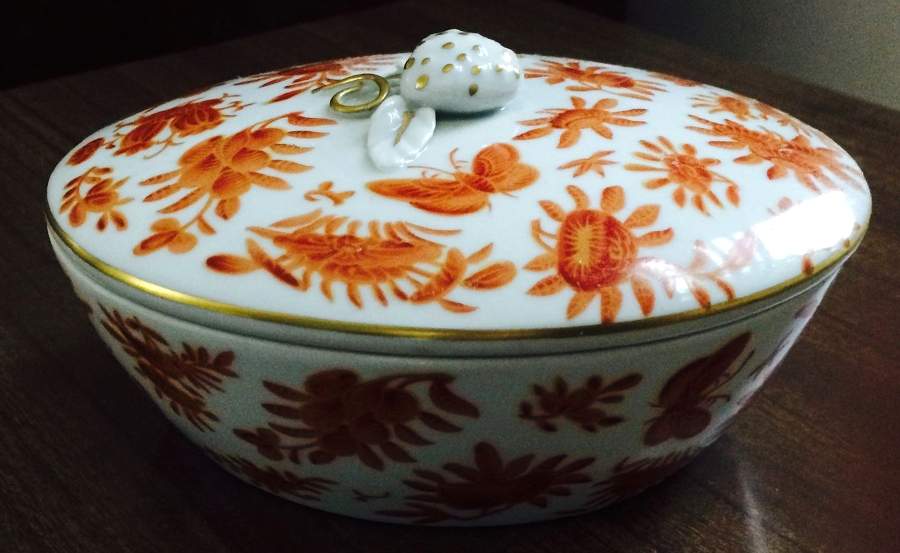 Sacred Butterfly (No Gold Accents) Oval Box & Lid 5" by Mottahedeh-1