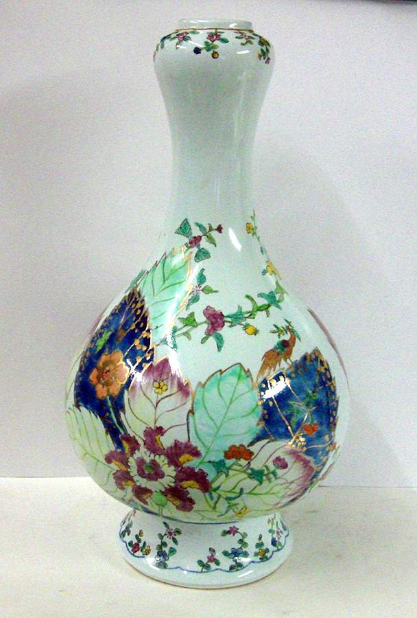 Tobacco Leaf 16" Vase by Mottahedeh-1