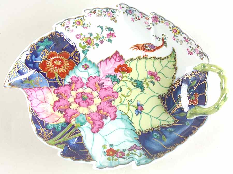 Tobacco Leaf Large Leaf Dish by Mottahedeh-1