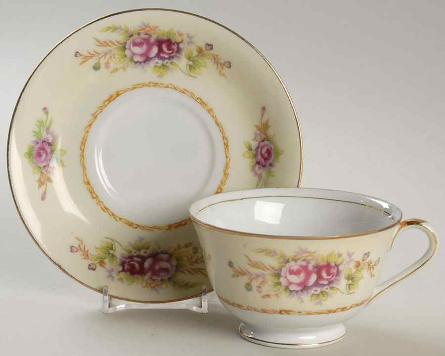 MRU2 Footed Cup & Saucer Set by Maruichi-1