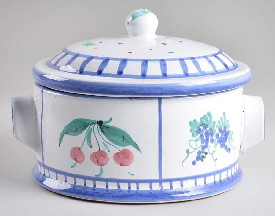 Fruit Bouquet 2.5 Qt Round Covered Casserole by Mesa Intl-1