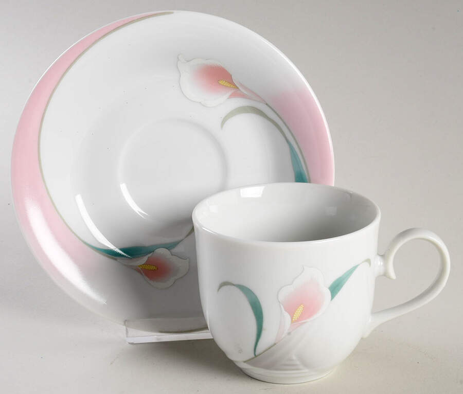 Ballerina Mauve Flat Cup & Saucer Set by MSC-1