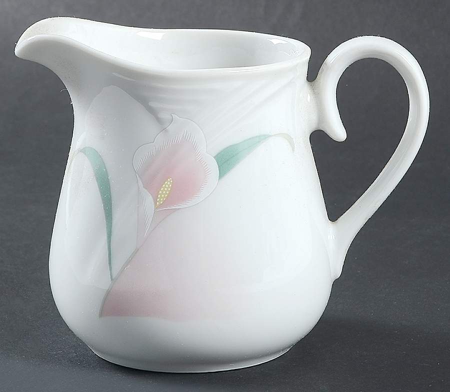 Ballerina Mauve Creamer by MSC-1