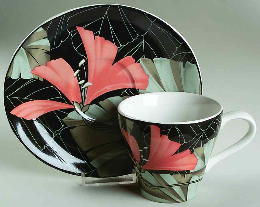 Artistica Flat Cup & Saucer Set by Misono-1