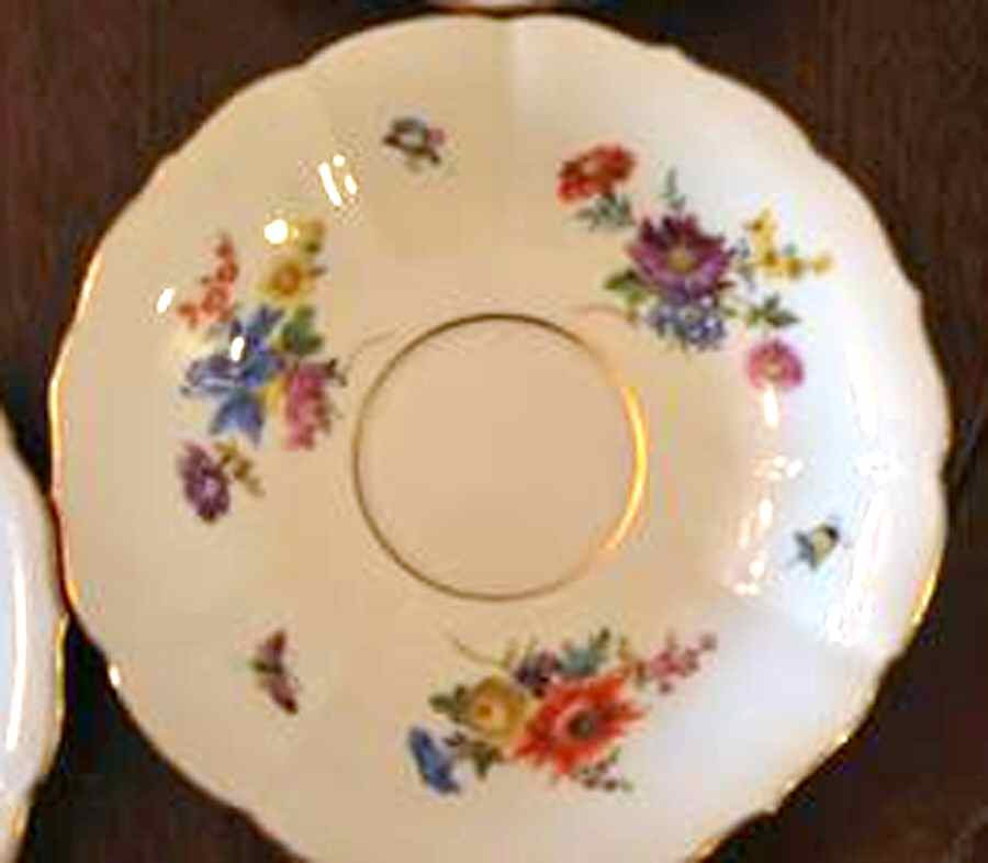 220110 Saucer by Meissen (Germany)-1