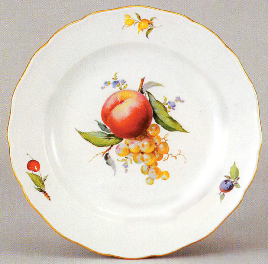 240210 Dinner Plate by Meissen (Germany)-1