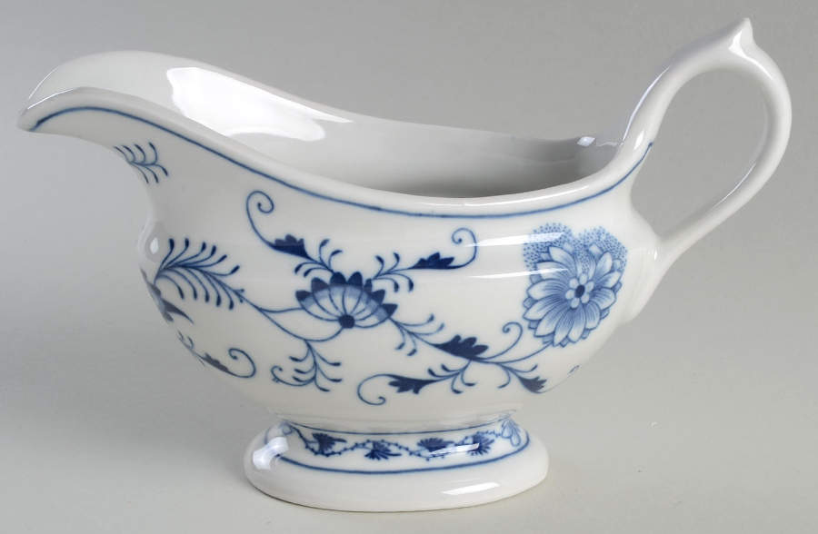Blue Onion (Oval Backstamp) Gravy Boat by Meissen (Germany)-1