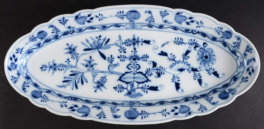 Blue Onion (Oval Backstamp) 23" Fish Platter by Meissen (Germany)-1