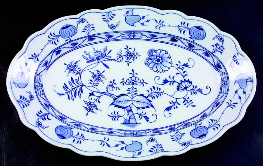 Blue Onion (Oval Backstamp) 15" Oval Serving Platter by Meissen (Germany)-1
