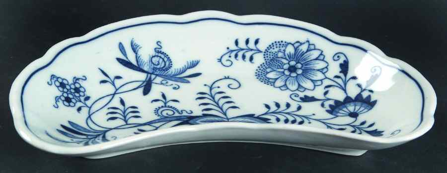Blue Onion (Oval Backstamp) Bone Dish by Meissen (Germany)-1