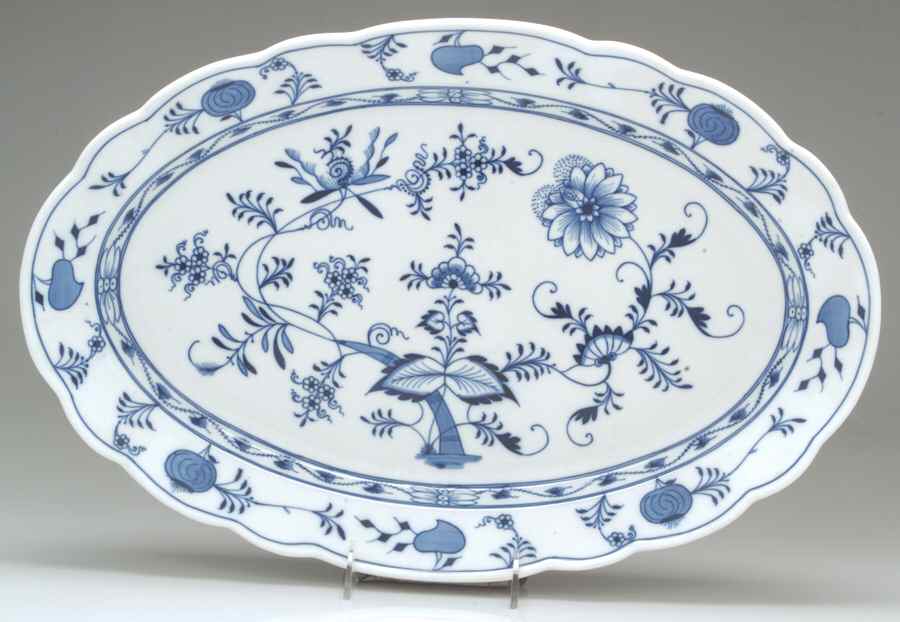 Blue Onion (Oval Backstamp) 19" Oval Serving Platter by Meissen (Germany)-1