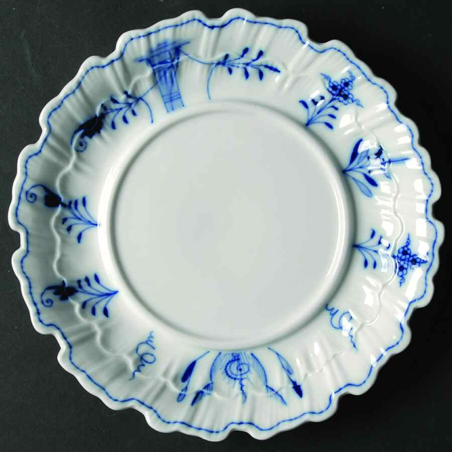 Blue Onion (Oval Backstamp) Round Butter No Lid by Meissen (Germany)-1