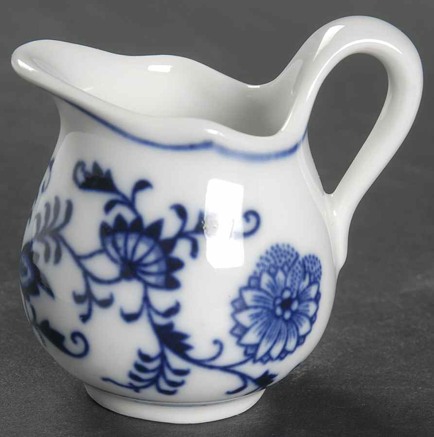 Blue Onion (Oval Backstamp) Individual Creamer by Meissen (Germany)-1