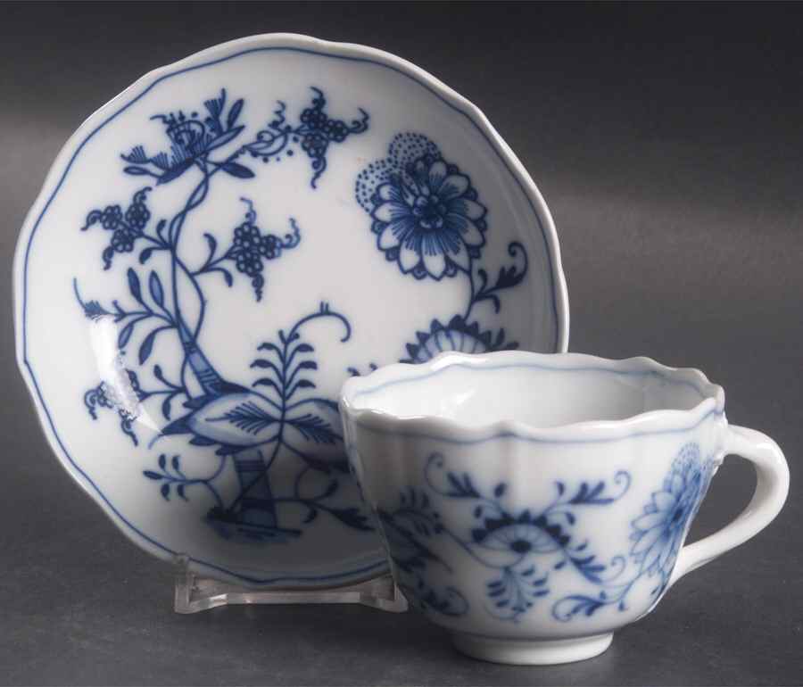 Blue Onion (Oval Backstamp) Flat Cup & Saucer Set by Meissen (Germany)-1