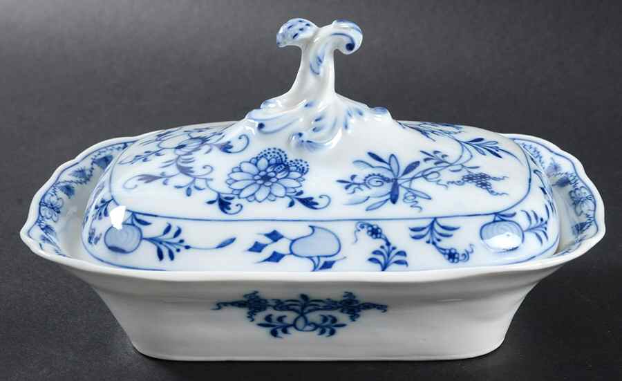 Blue Onion (Oval Backstamp) Rectangular Covered Vegetable by Meissen (Germany)-1