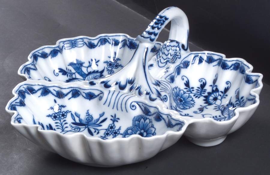 Blue Onion (Oval Backstamp) 3-Part Relish with Center Ceramic Handle by Meissen (Germany)-1