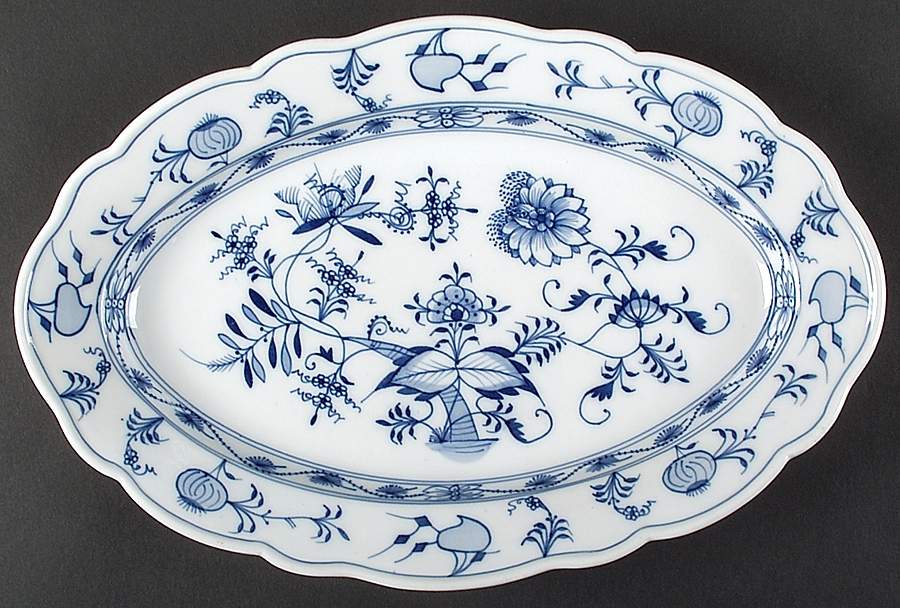 Blue Onion (Oval Backstamp) 14" Oval Serving Platter by Meissen (Germany)-1
