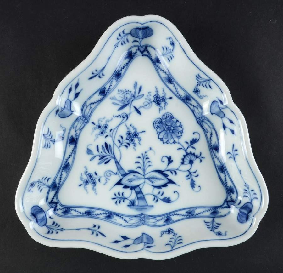 Blue Onion (Oval Backstamp) Triangular Vegetable Bowl by Meissen (Germany)-1