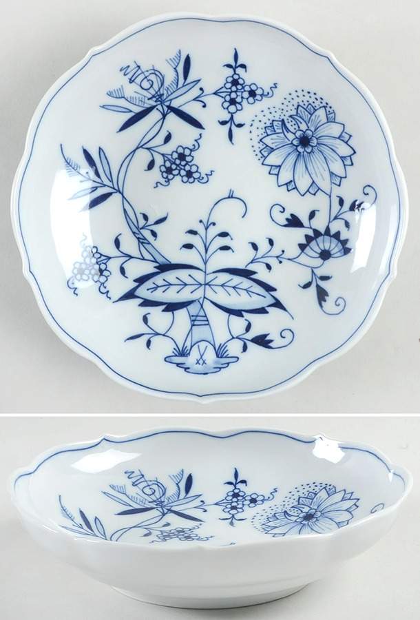 Blue Onion ("Sword" Backstamp) Coupe Soup Bowl by Meissen (Germany)-1