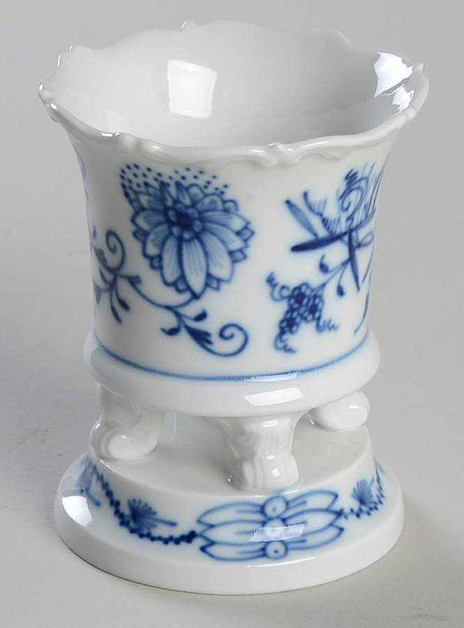 Blue Onion ("Sword" Backstamp) 3" Vase by Meissen (Germany)-1