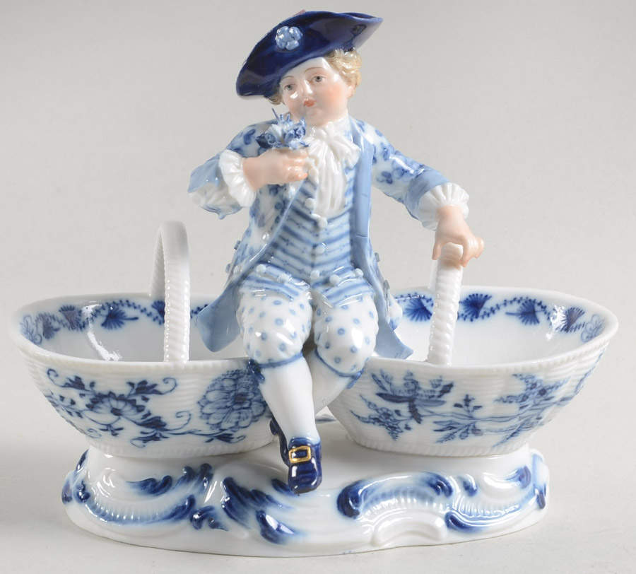 Blue Onion ("Sword" Backstamp) Open Salt by Meissen (Germany)-1