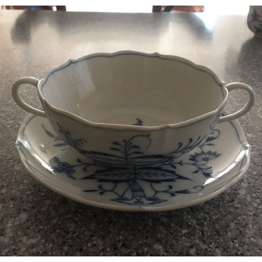 Blue Onion ("Sword" Backstamp) Flat Cream Soup Bowl & Saucer Set by Meissen (Germany)-1