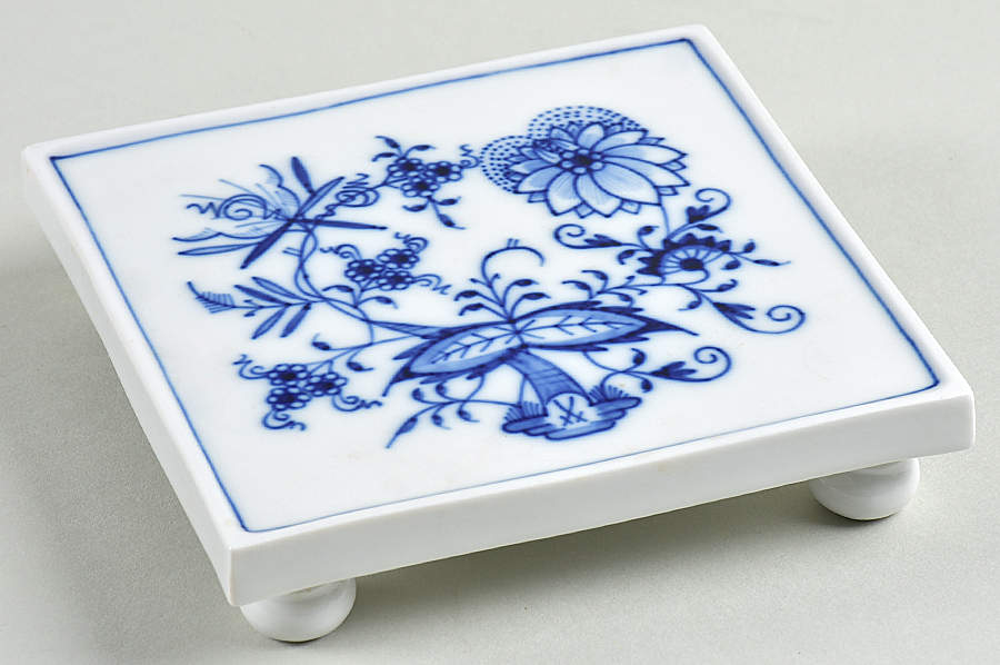 Blue Onion ("Sword" Backstamp) Tea Tile by Meissen (Germany)-1