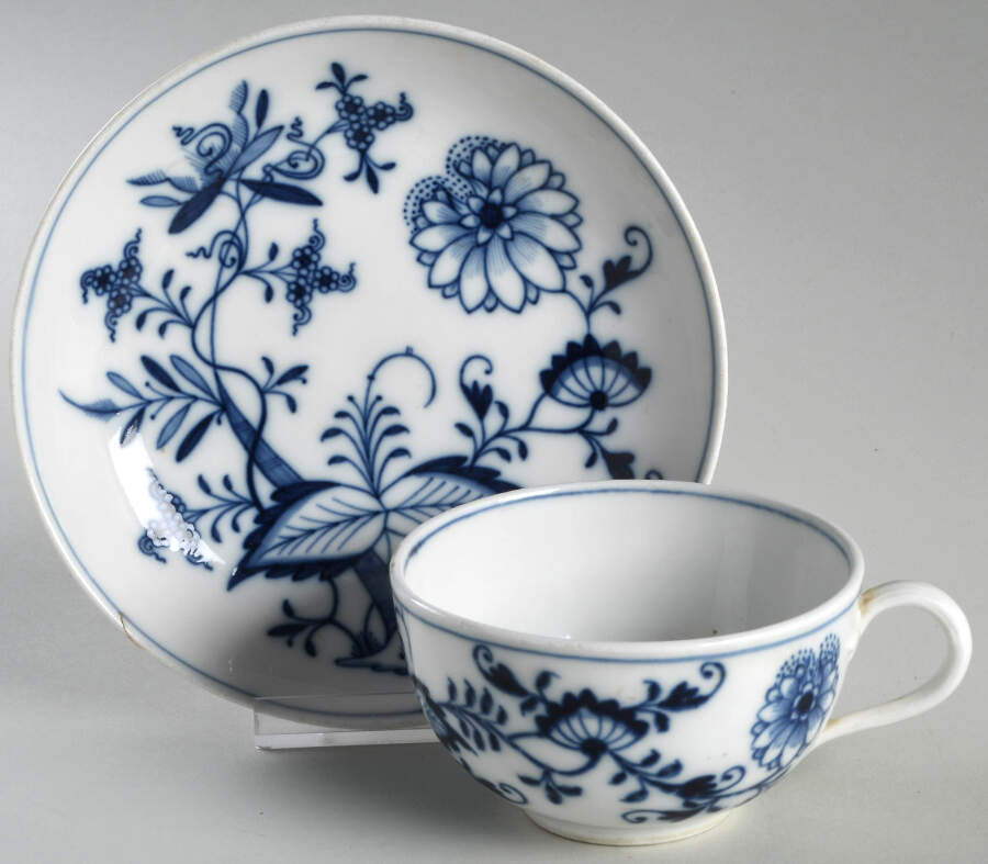 Blue Onion ("Sword" Backstamp) Flat Cup & Saucer Set by Meissen (Germany)-1