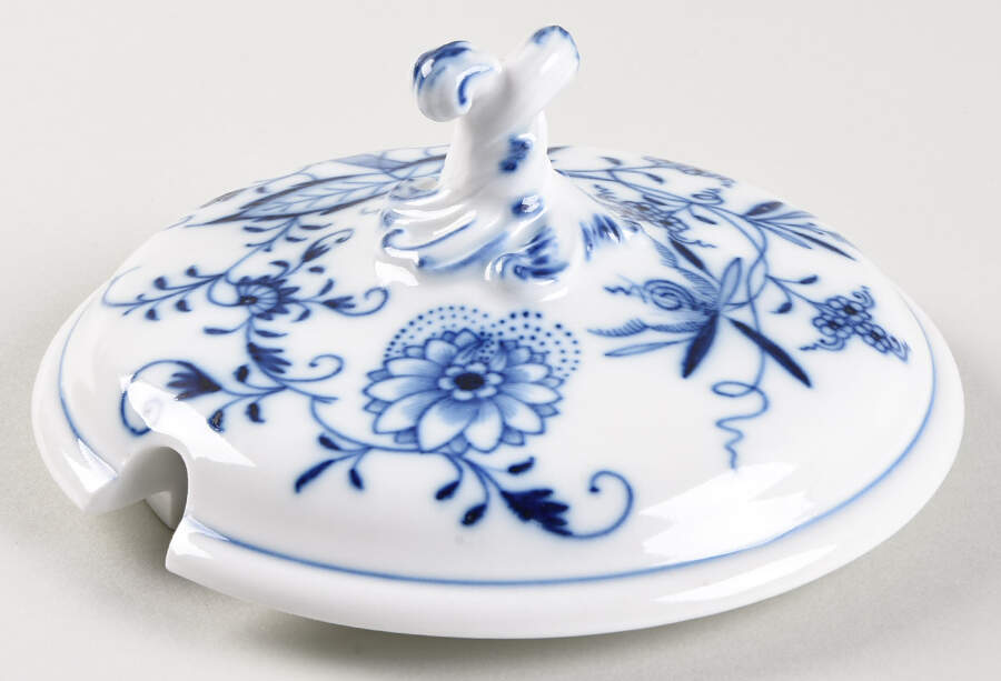 Blue Onion ("Sword" Backstamp) Lid for Mini Tureen by Meissen (Germany)-1