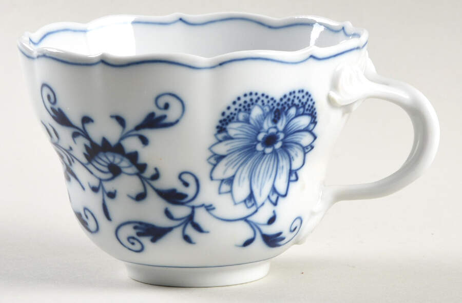 Blue Onion ("Sword" Backstamp) Oversized Cup by Meissen (Germany)-1