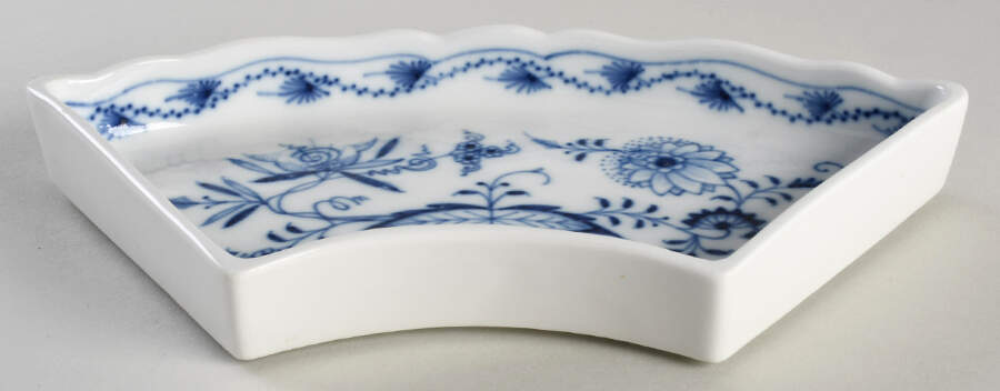 Blue Onion ("Sword" Backstamp) Lazy Susan-Side Dish by Meissen (Germany)-1