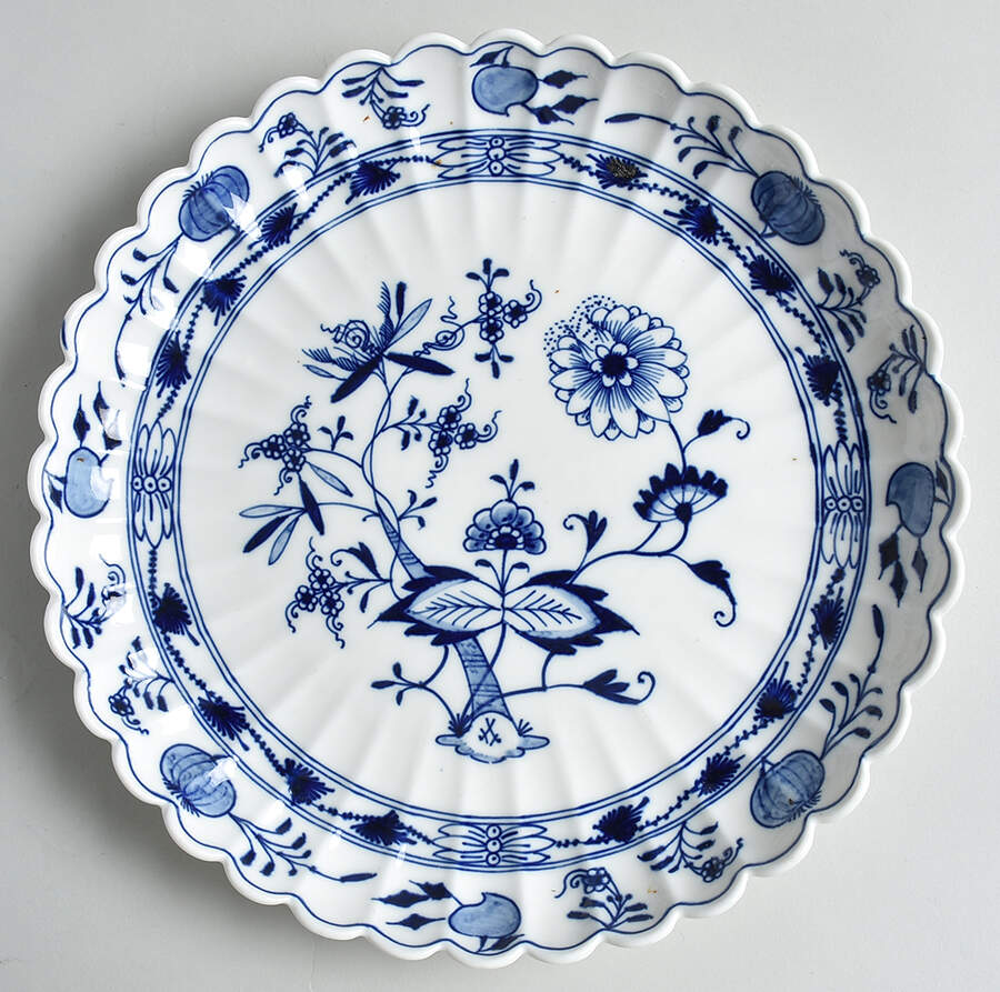 Blue Onion ("Sword" Backstamp) Cake Plate by Meissen (Germany)-1