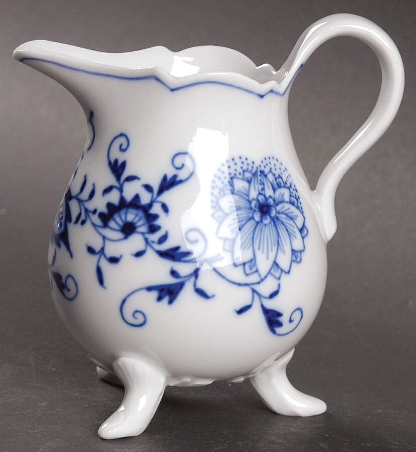 Blue Onion ("Sword" Backstamp) Mini Creamer by Meissen (Germany)-1