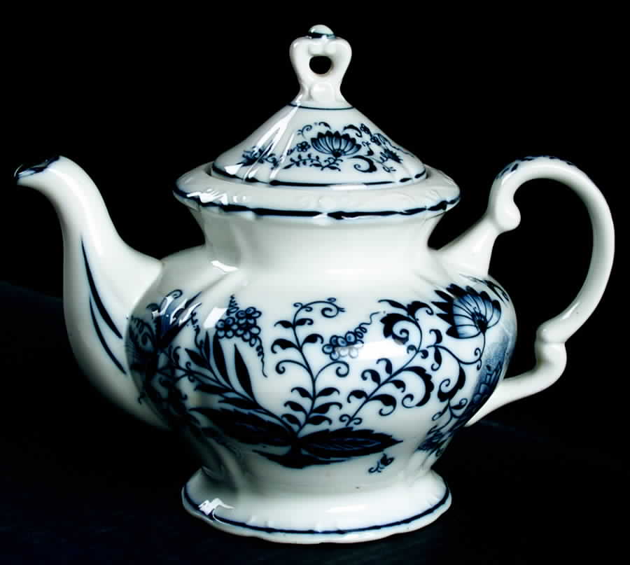 Blue Onion ("Sword" Backstamp) Teapot & Lid by Meissen (Germany)-1