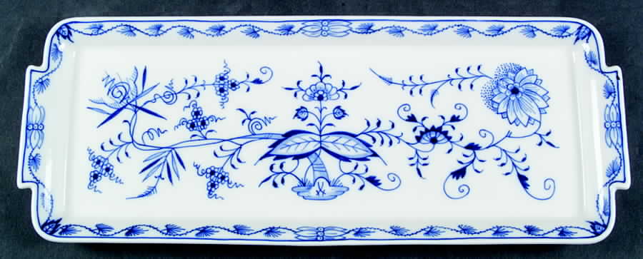 Blue Onion ("Sword" Backstamp) Bread Tray by Meissen (Germany)-1