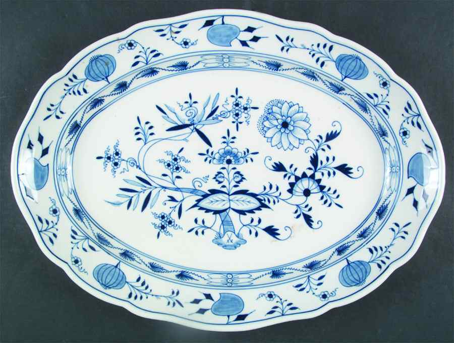 Blue Onion ("Sword" Backstamp) 17" Oval Serving Platter by Meissen (Germany)-1