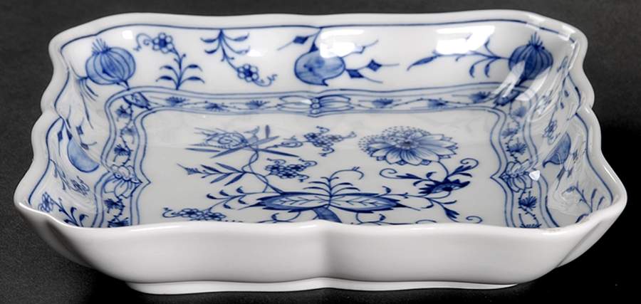 Blue Onion ("Sword" Backstamp) Individual Salad Bowl by Meissen (Germany)-1