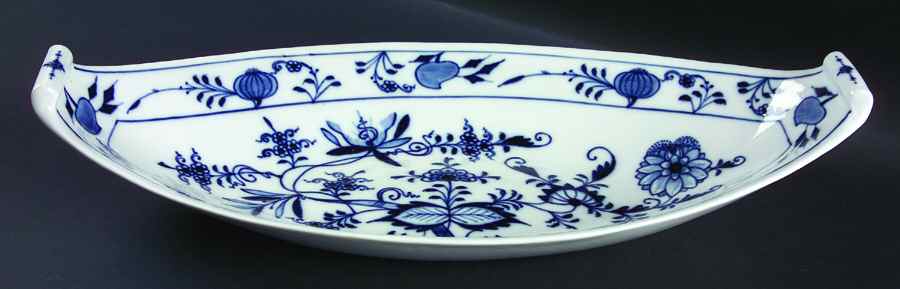 Blue Onion ("Sword" Backstamp) 15" Large Oval Salad Serving Bowl by Meissen (Germany)-1