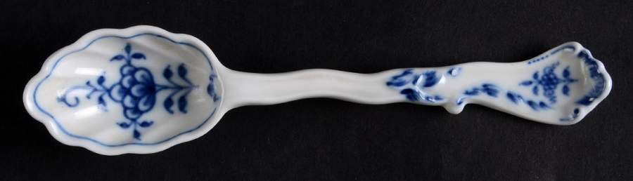 Blue Onion ("Sword" Backstamp) Teaspoon by Meissen (Germany)-1