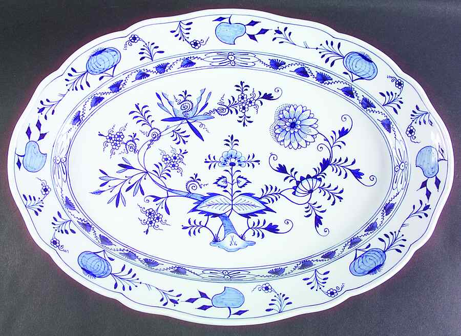 Blue Onion ("Sword" Backstamp) 18" Oval Serving Platter by Meissen (Germany)-1