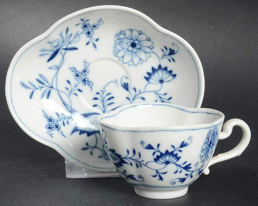 Blue Onion ("Sword" Backstamp) Flat Cup & Saucer Set by Meissen (Germany)-1