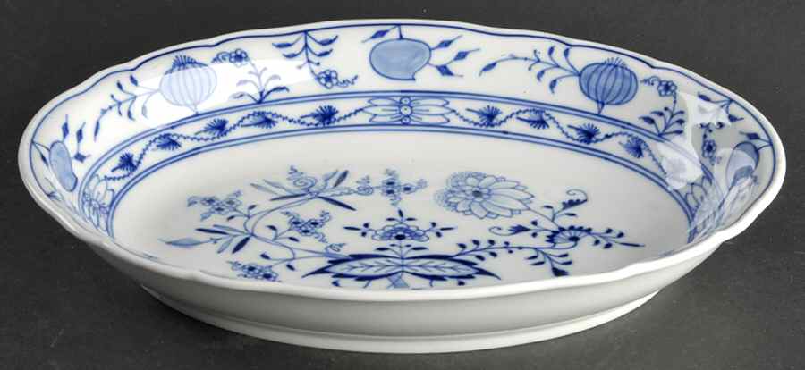 Blue Onion ("Sword" Backstamp) 11" Oval Salad Serving Bowl by Meissen (Germany)-1