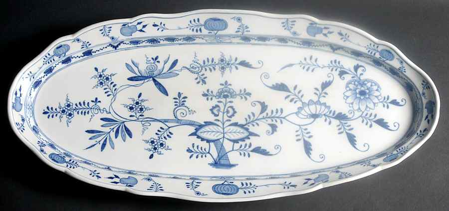 Blue Onion ("Sword" Backstamp) 23" Fish Platter by Meissen (Germany)-1