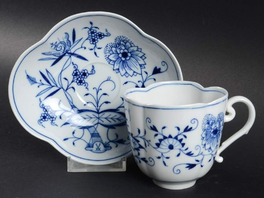 Blue Onion ("Sword" Backstamp) Flat Cup & Saucer Set by Meissen (Germany)-1