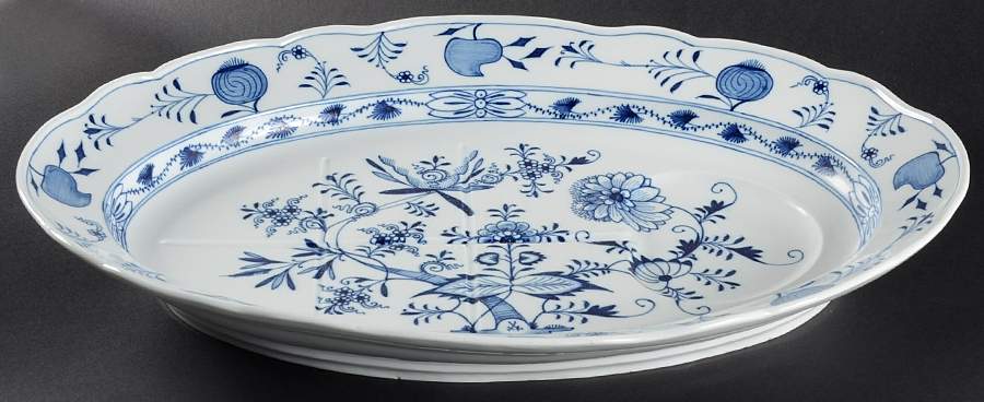 Blue Onion ("Sword" Backstamp) 18" Oval Serving Platter by Meissen (Germany)-1
